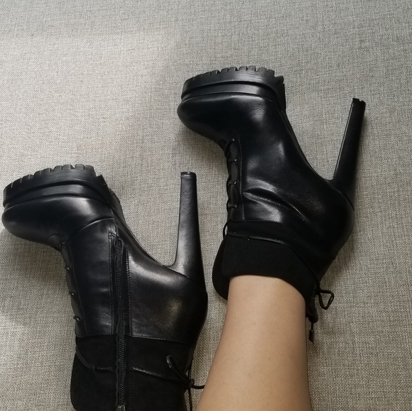High Heels Ankle Boots - Picture 1 of 8